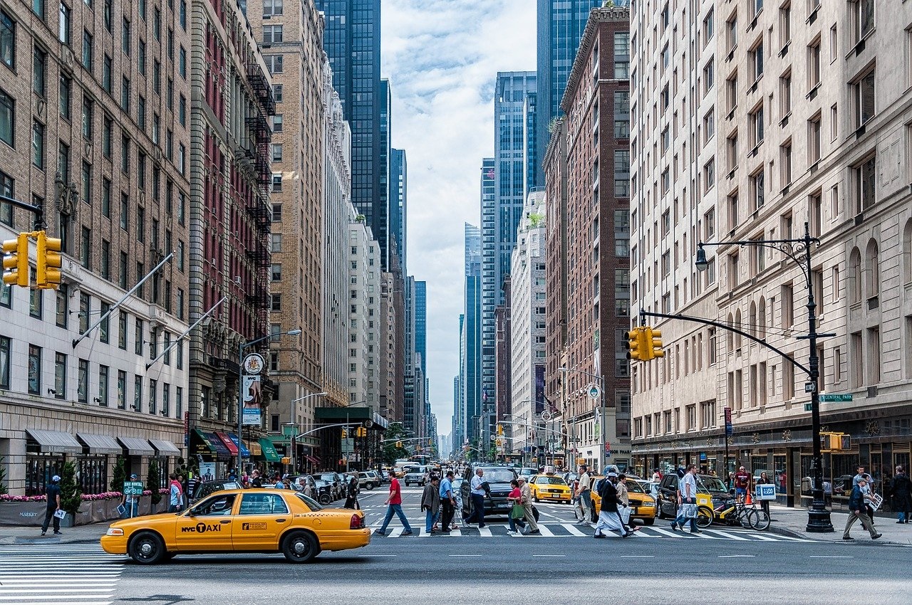 Effizientes Reisen in New York: U-Bahn, Taxis und mehr